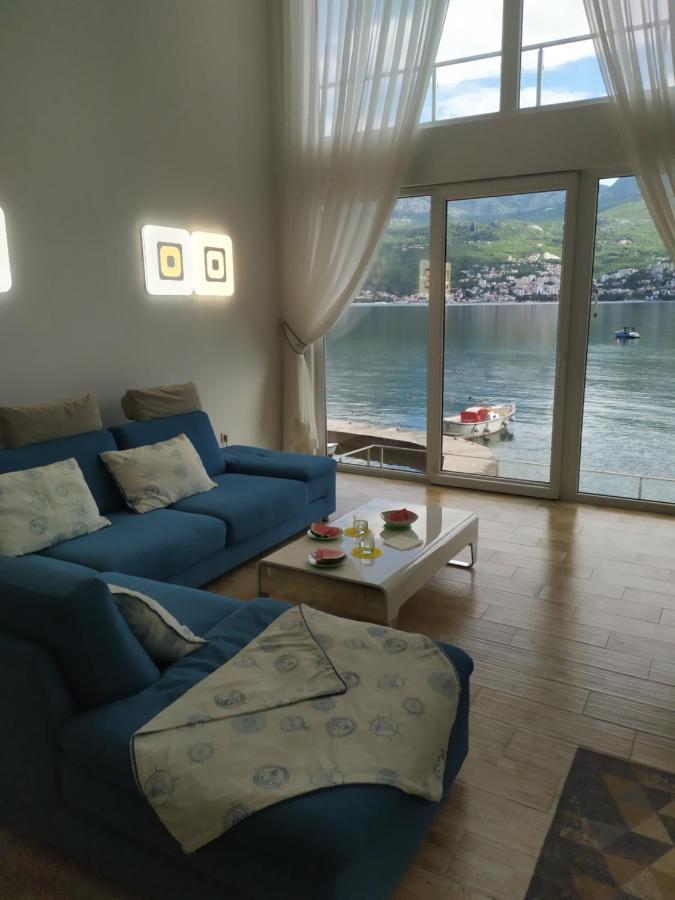 Aurora House Duplex Apartment Нивице Екстериор снимка