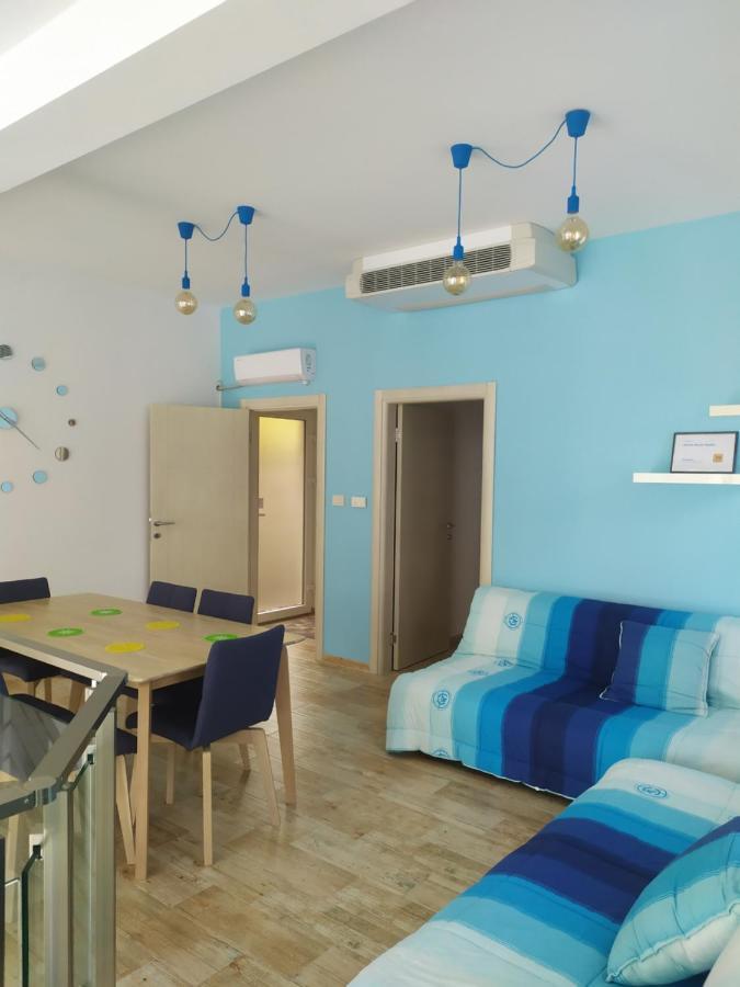 Aurora House Duplex Apartment Нивице Екстериор снимка