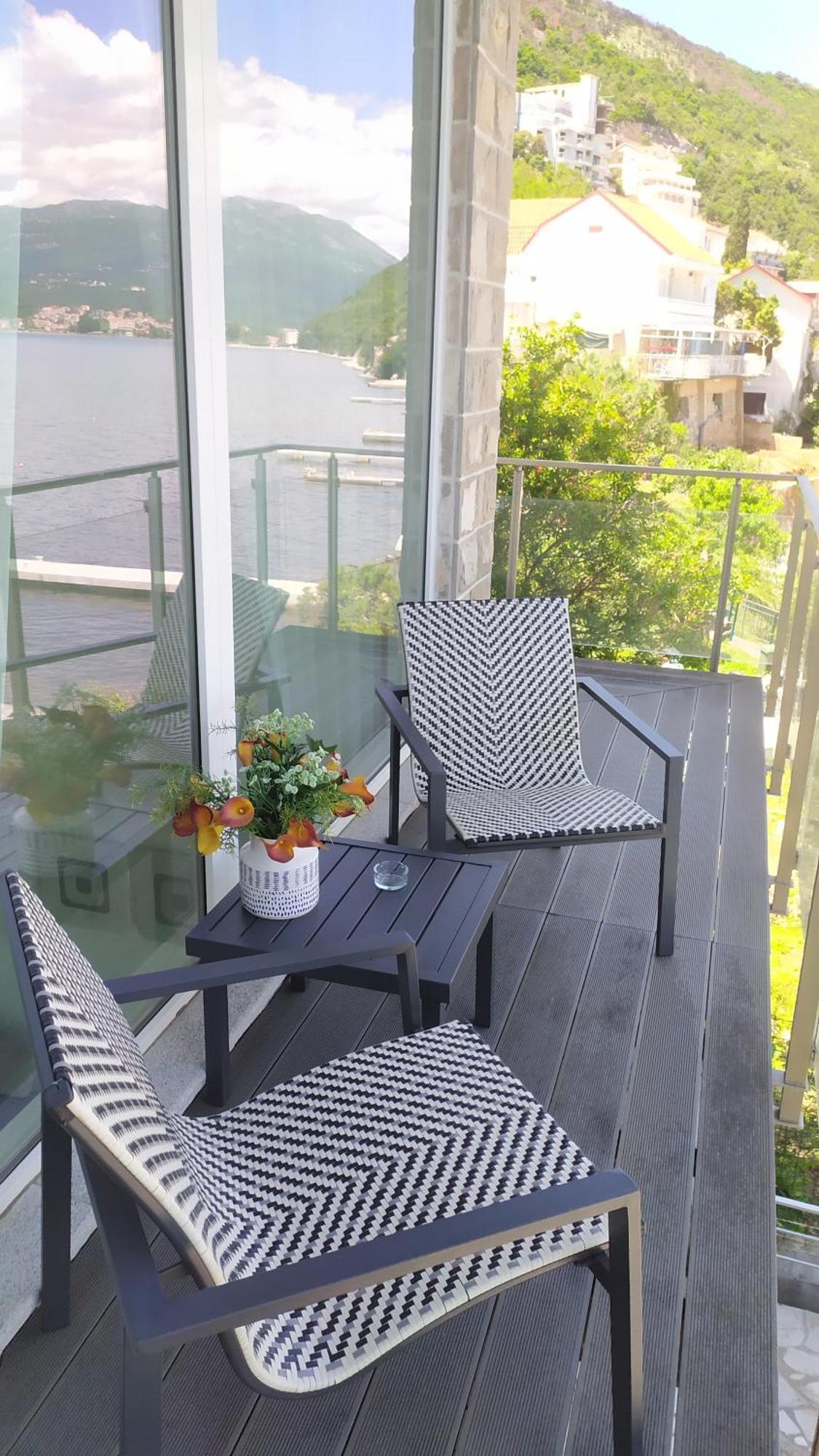 Aurora House Duplex Apartment Нивице Екстериор снимка