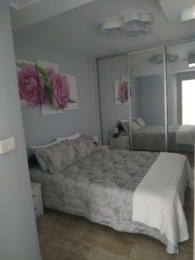 Aurora House Duplex Apartment Нивице Екстериор снимка