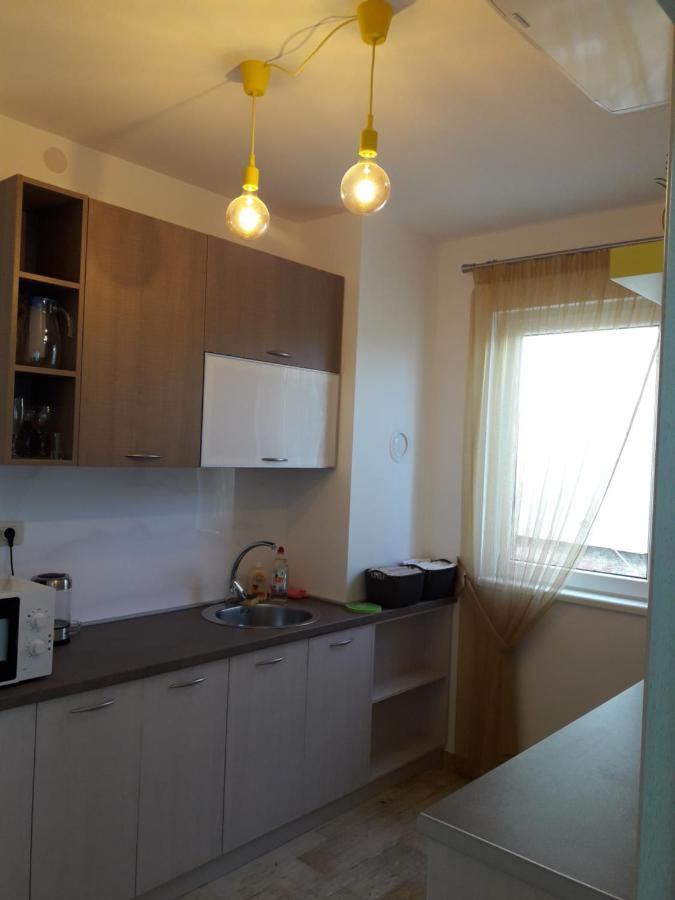 Aurora House Duplex Apartment Нивице Екстериор снимка